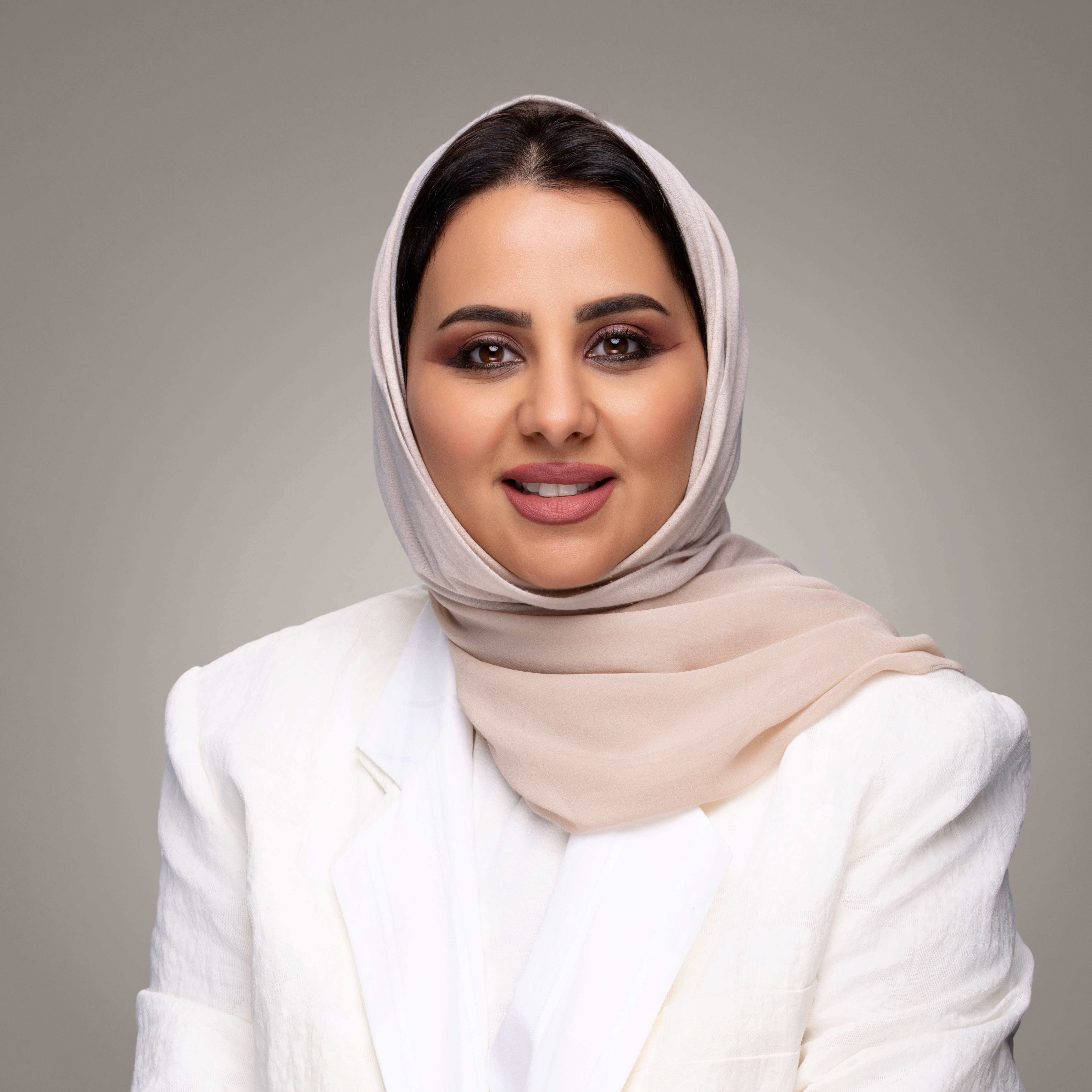 منى عبداللطيف الدعيج