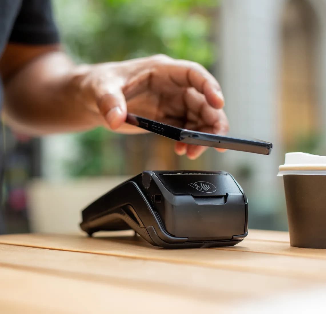 مدفوعات سلسة لأعمالك